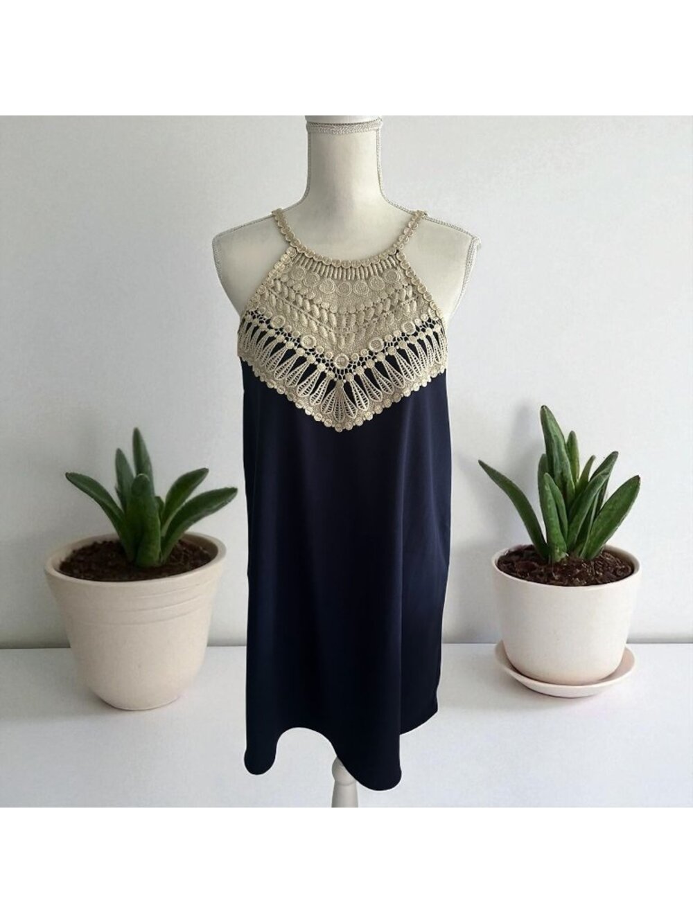 LILLY PULITZER Navy Blue Gold Swing Dress Size 4